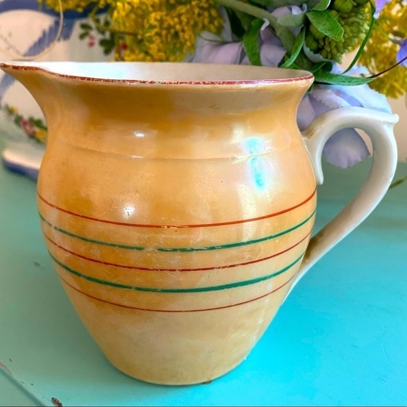 Vintage Iridescent Pitcher Vase Czech Slovakia - Picture 1 of 9